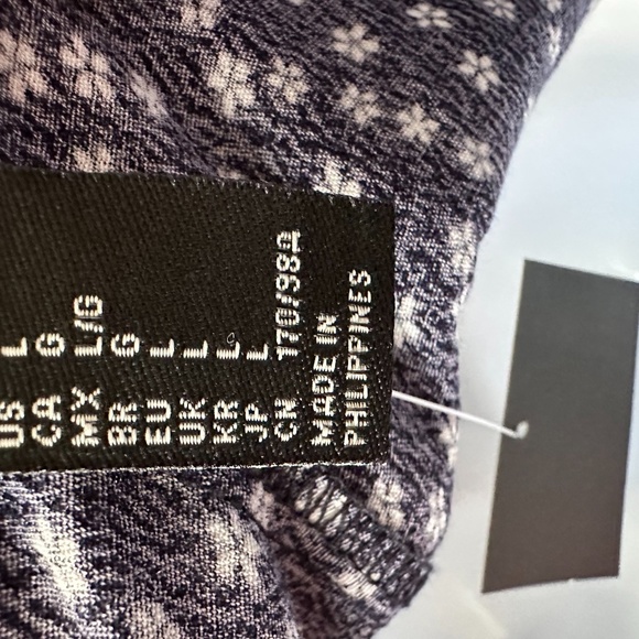 Dress - Picture 5 of 5